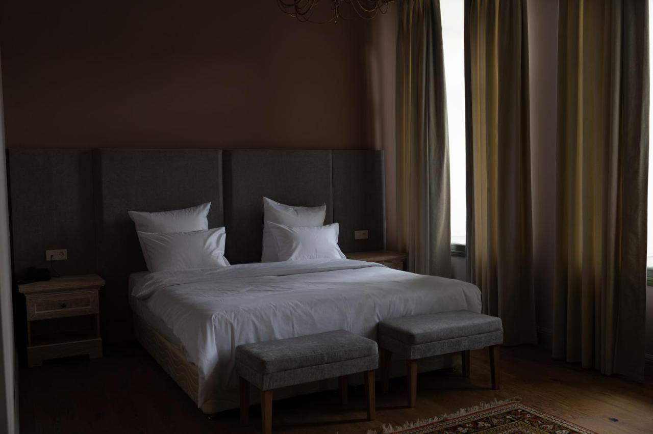 Grand Hotel Gyumri By Apricot Hotels エクステリア 写真