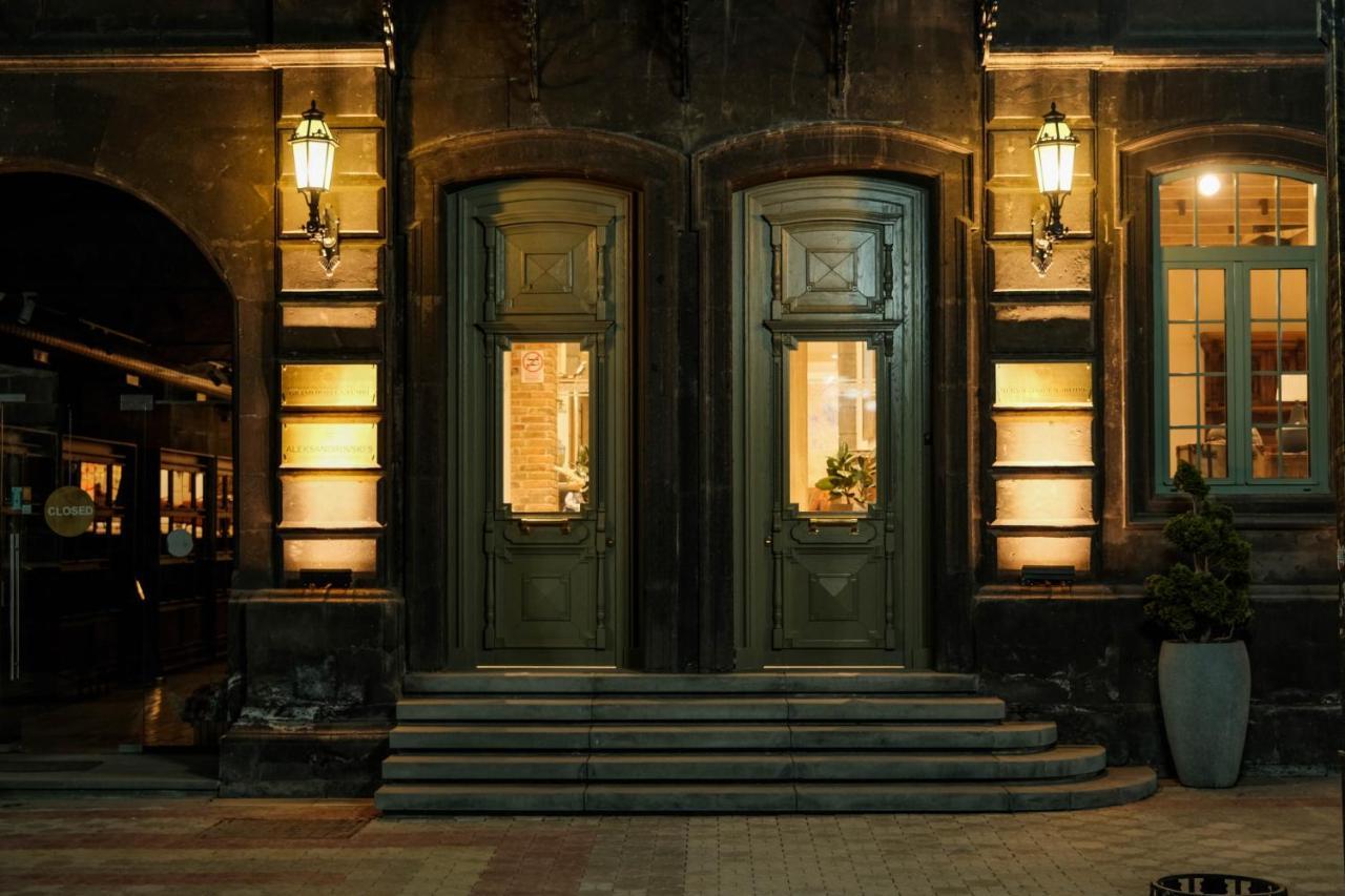 Grand Hotel Gyumri By Apricot Hotels エクステリア 写真